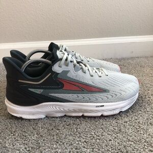 Altra Men's Light Gray and Black Athletic Running Shoes with Red Accent